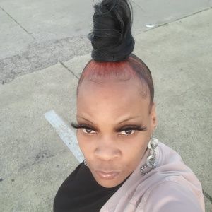 Meet your Posher, Lakesha